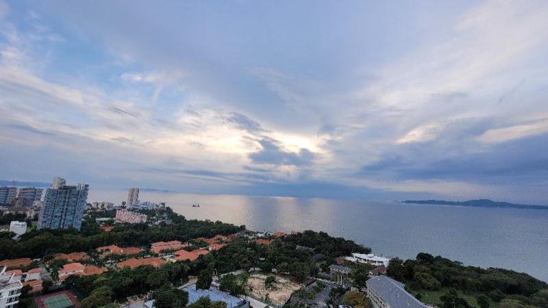 Andromeda Seaview Condo Near Beach Pattaya Ngoại thất bức ảnh