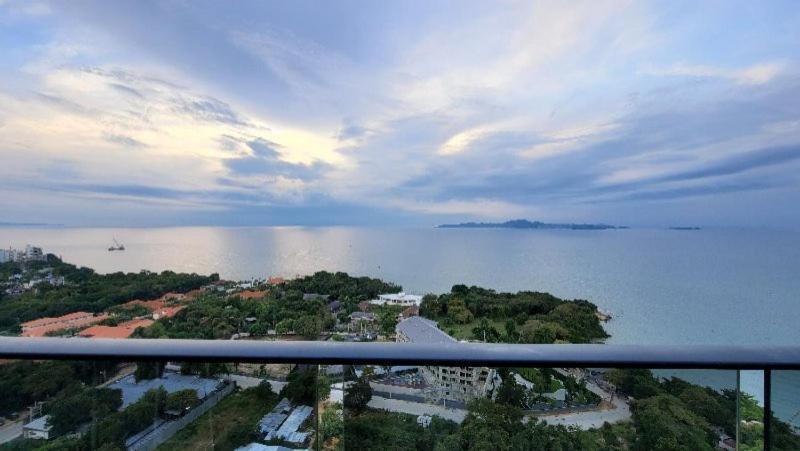 Andromeda Seaview Condo Near Beach Pattaya Ngoại thất bức ảnh